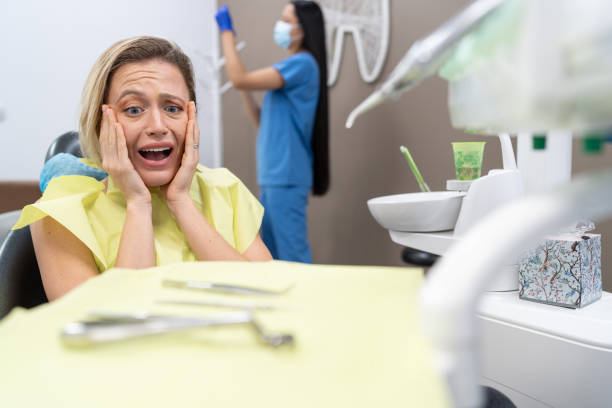 Best Emergency Tooth Extraction in West Park, CA